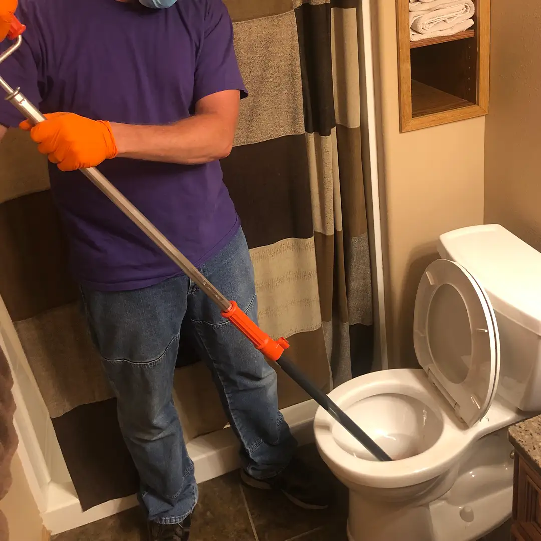 Plumbers-Sioux-Falls-Around-The-Clock-Drain-Master Image of Emergency Plumbing in Sioux Falls